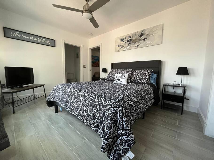 Port Saint Lucie A Little Piece Of Heaven- Peaceful Lake View Apartment- 1 Min From I95 And Turnpike Port St. Lucie Екстериор снимка